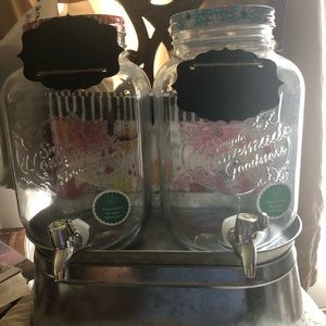Pioneer woman drink dispenser